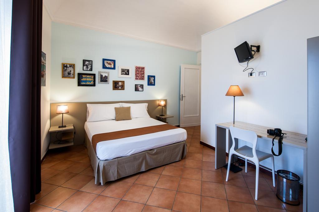 B&B Palazzo Reale ปาแลร์โม ภายนอก รูปภาพ